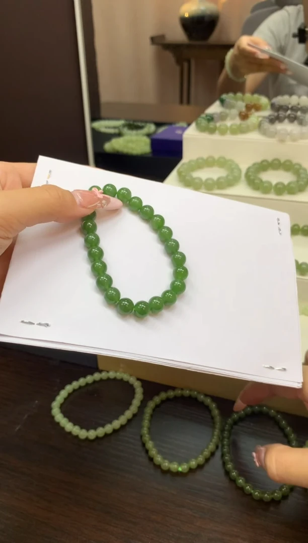 手链未镶嵌和田玉卡8mm 碧玉