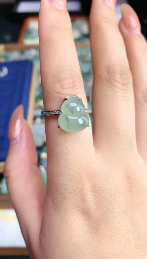 颈饰银S925镶嵌翡翠U****.25112601