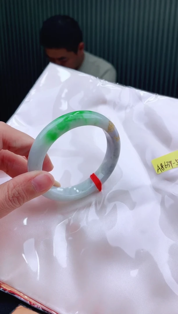 未镶嵌手镯翡翠111