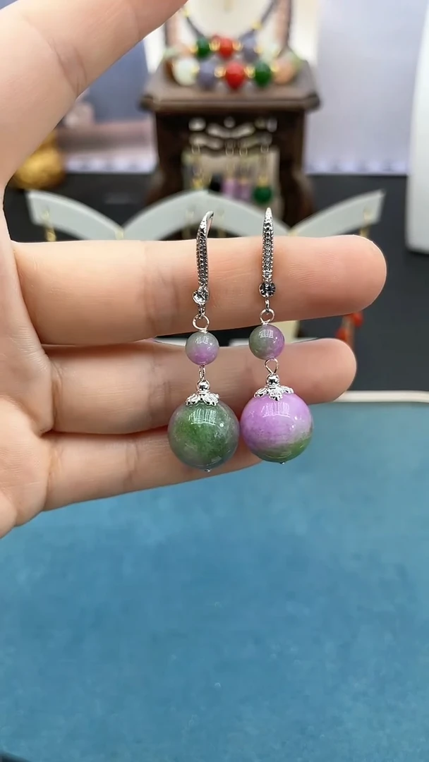 翡翠银S925镶嵌耳饰14mm春彩双珠