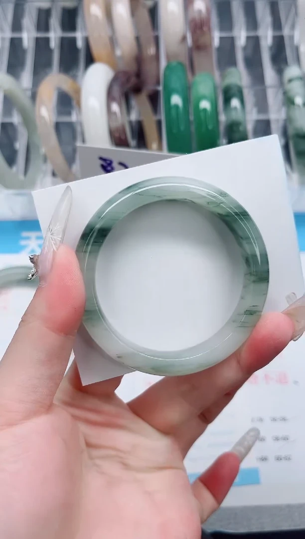 【闪购商品】石英质玉手镯未镶嵌A210-53