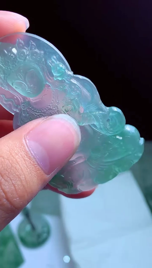 定制翡翠未镶嵌翡翠毛货定制