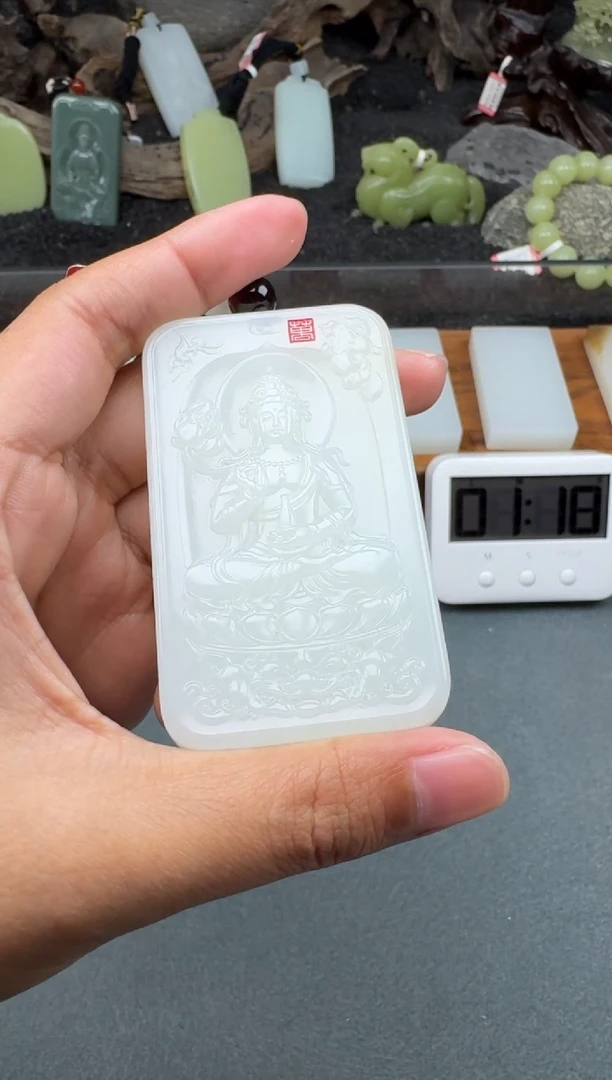 颈饰未镶嵌和田玉1