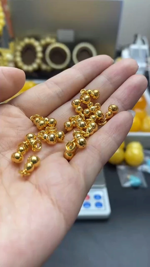 琥珀18K金镶嵌珠宝奇石的配饰多样性发其一默认有瑕799