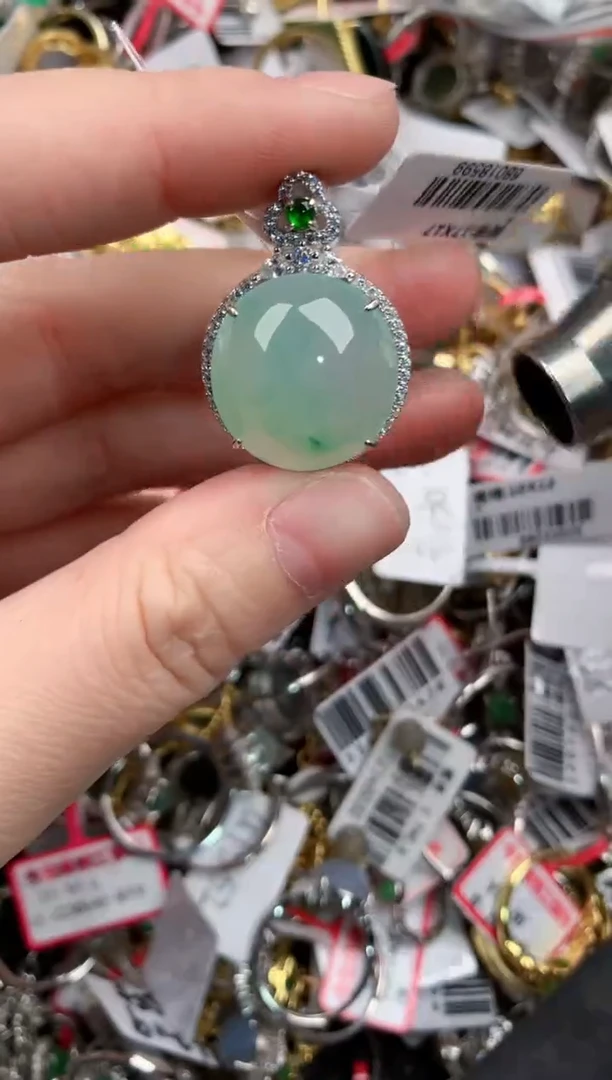 银S925镶嵌戒指翡翠999            4