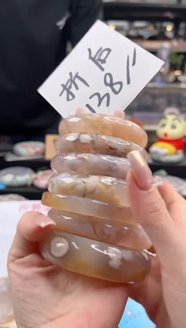 未镶嵌手镯石英质玉尘*丷圈口（赠品镯心）