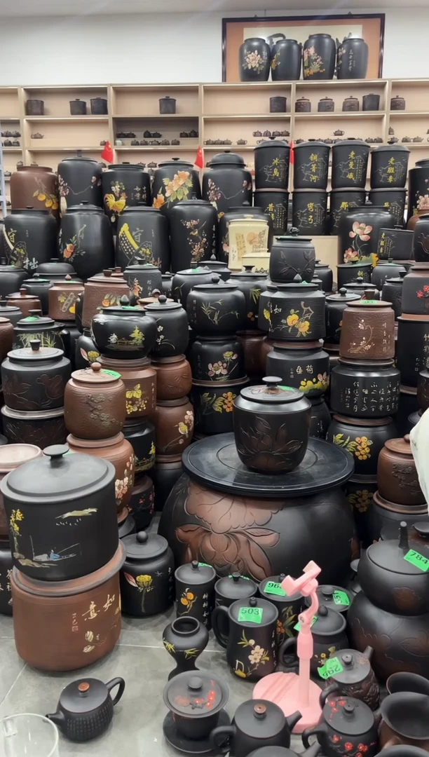 罐瑕疵茶叶罐  方尖荷花   078