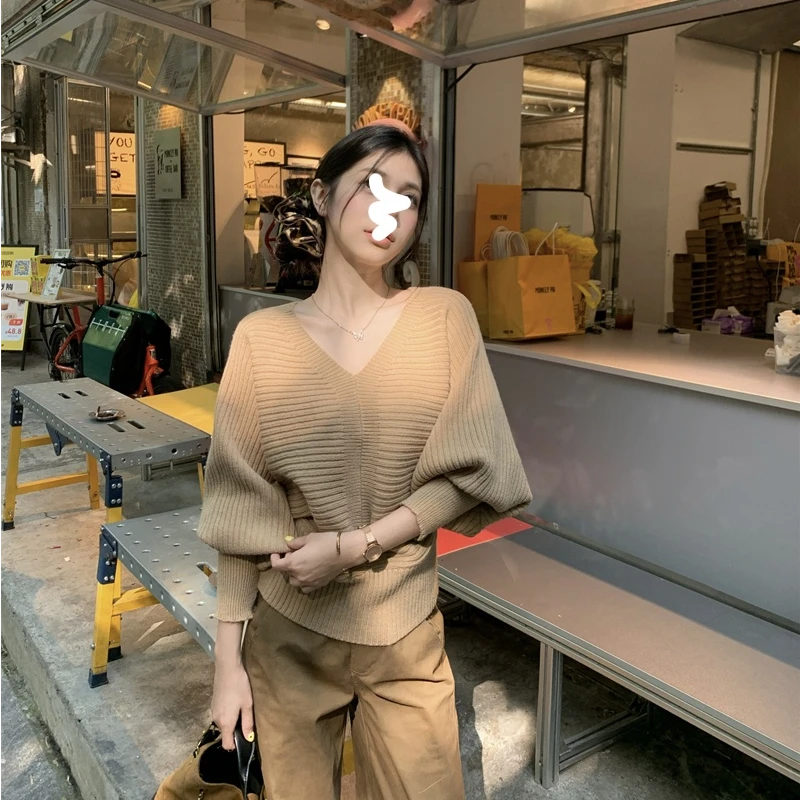 法式V领蝙蝠袖针织衫女收腰打底衫上衣