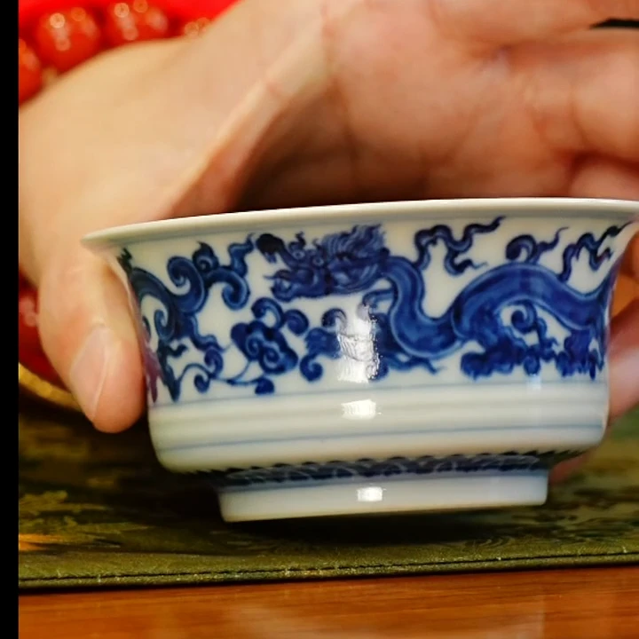 【小乔赏瓷】青花手工手绘龙纹马蹄杯