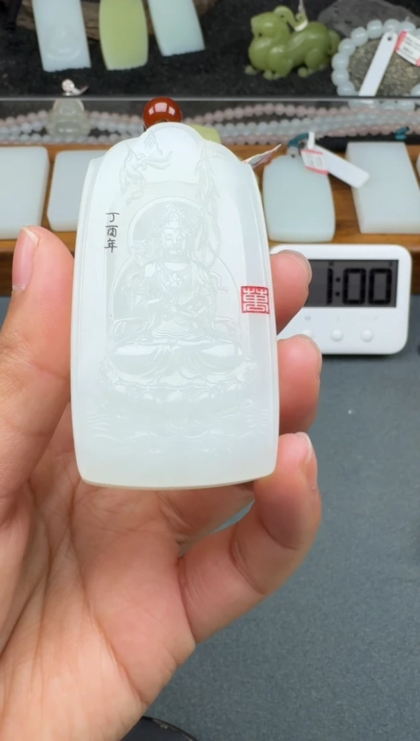 颈饰未镶嵌和田玉1
