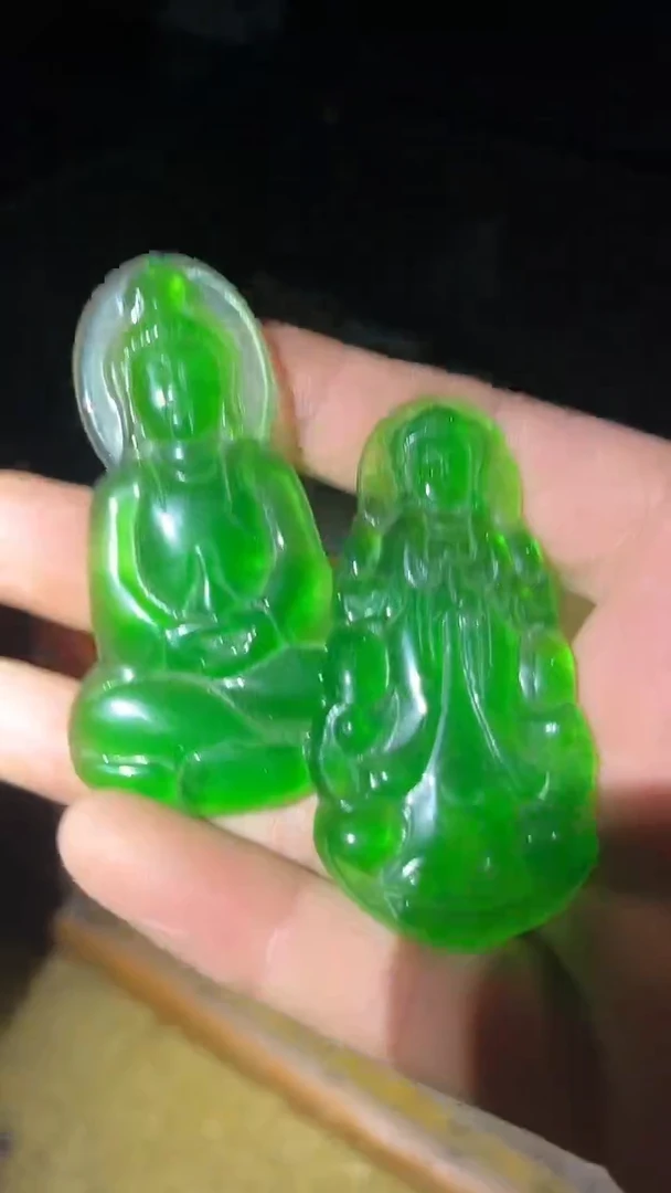 和田玉未镶嵌挂件冰飘绿观音牌一个