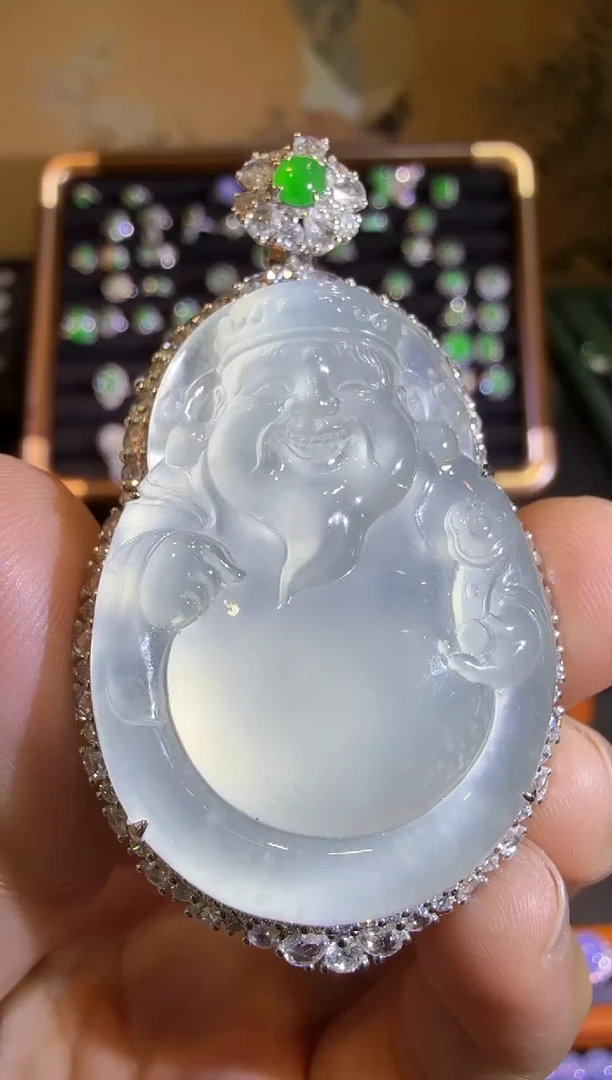 【闪购商品】翡翠吊坠(赠链)18K金镶嵌玻璃种大财神吊坠