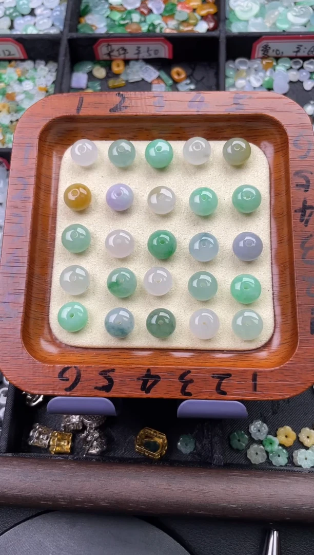 颈饰未镶嵌翡翠99999999999999999999
