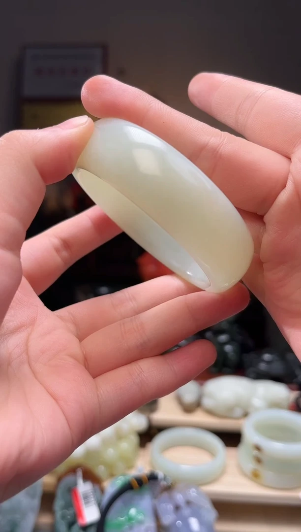 颈饰未镶嵌和田玉空**花58