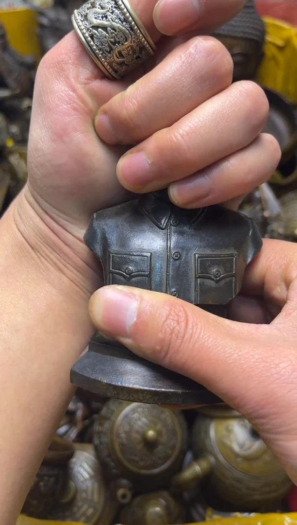 精美铜器，点击下单