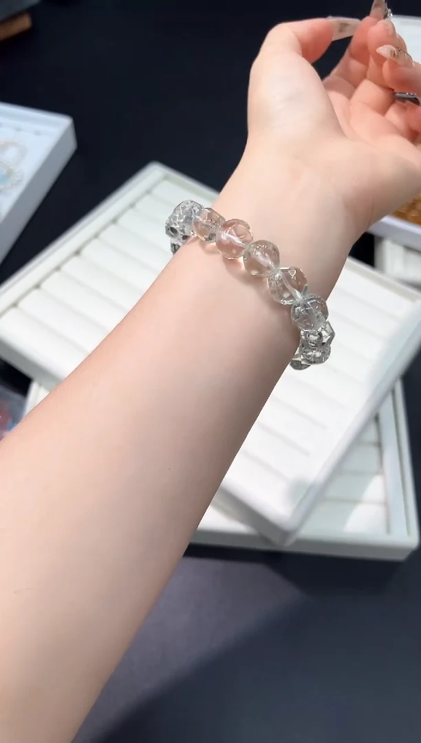 手串未镶嵌水晶68f多样性发其一【1条】默认微瑕