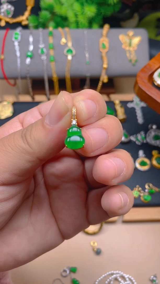 吊坠(不含链)银S925镶嵌翡翠大葫芦万能扣