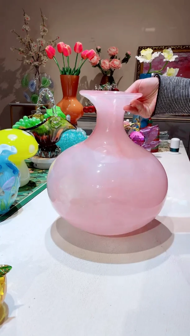 【闪购商品】琉璃手工艺品    粉色大肚子琉璃花瓶微瑕