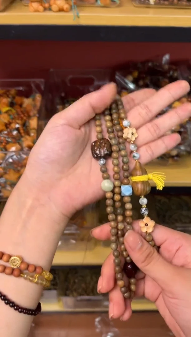 维腊木（绿檀）无事牌021-绿檀-斜挎链