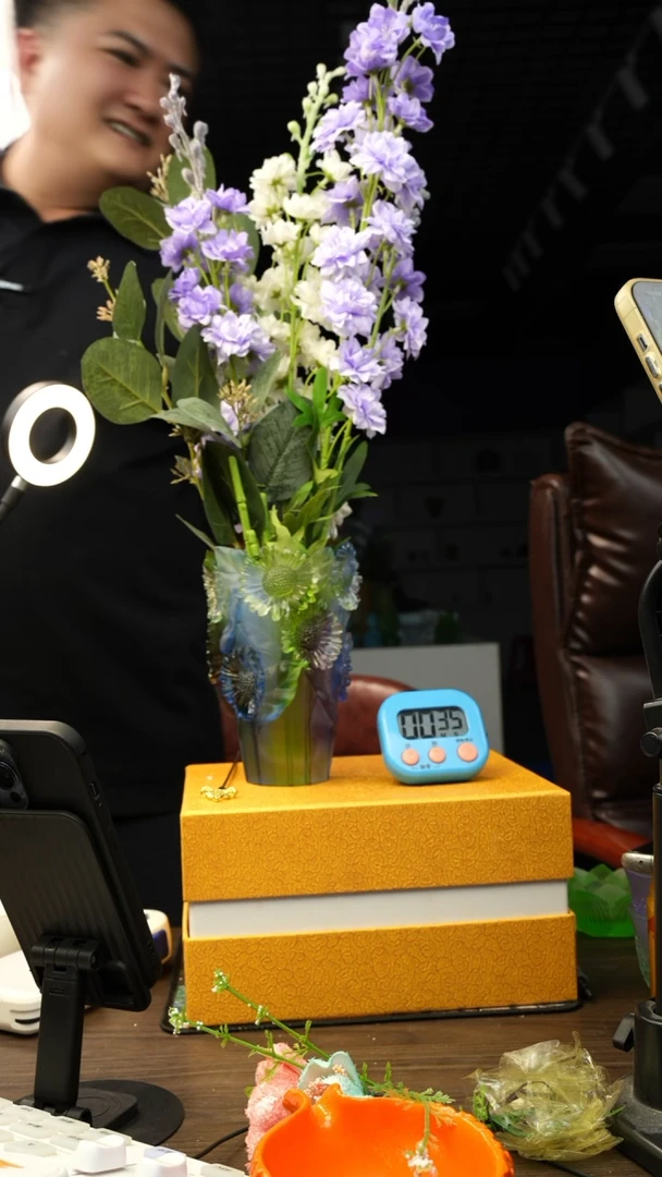 泥塑用古法琉璃花瓶摆件