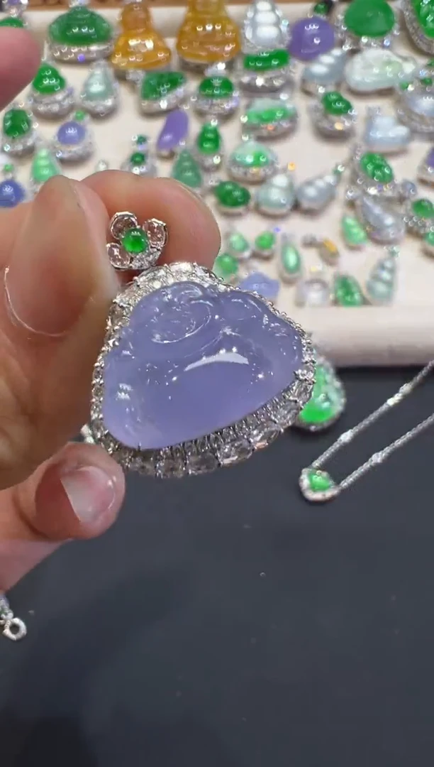 吊坠(不含链)18K金镶嵌翡翠B281|39800