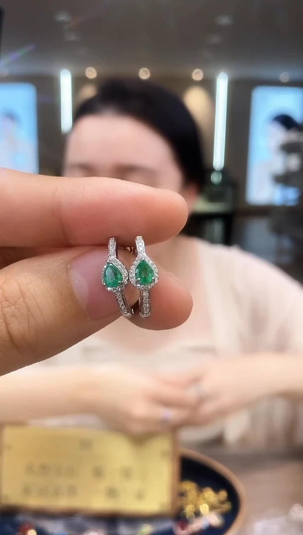 【闪购商品】祖母绿耳饰银S925镶嵌05