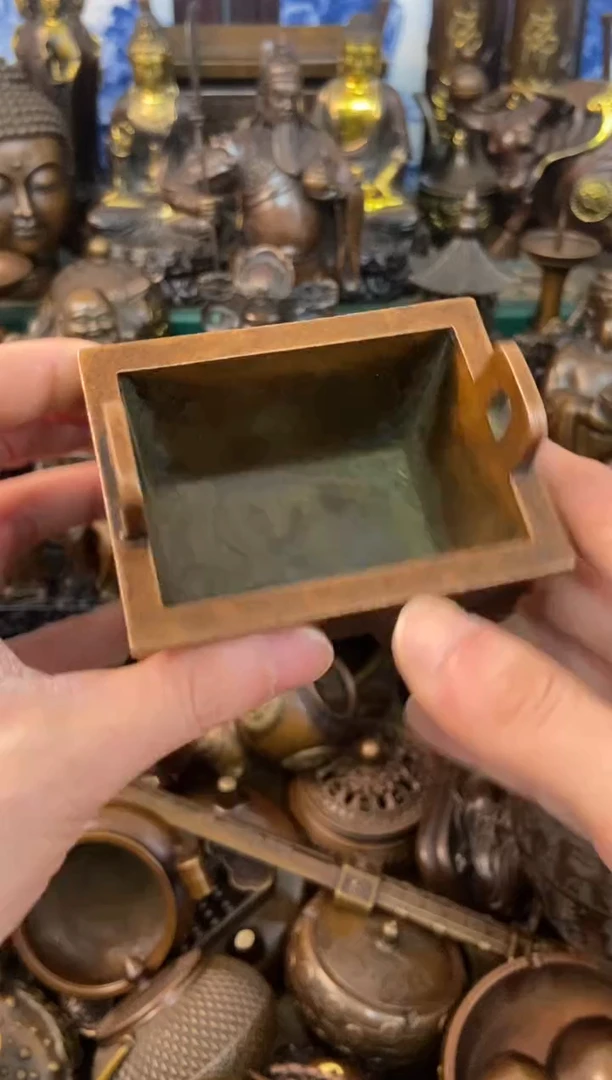 诚信经营  铜器摆件