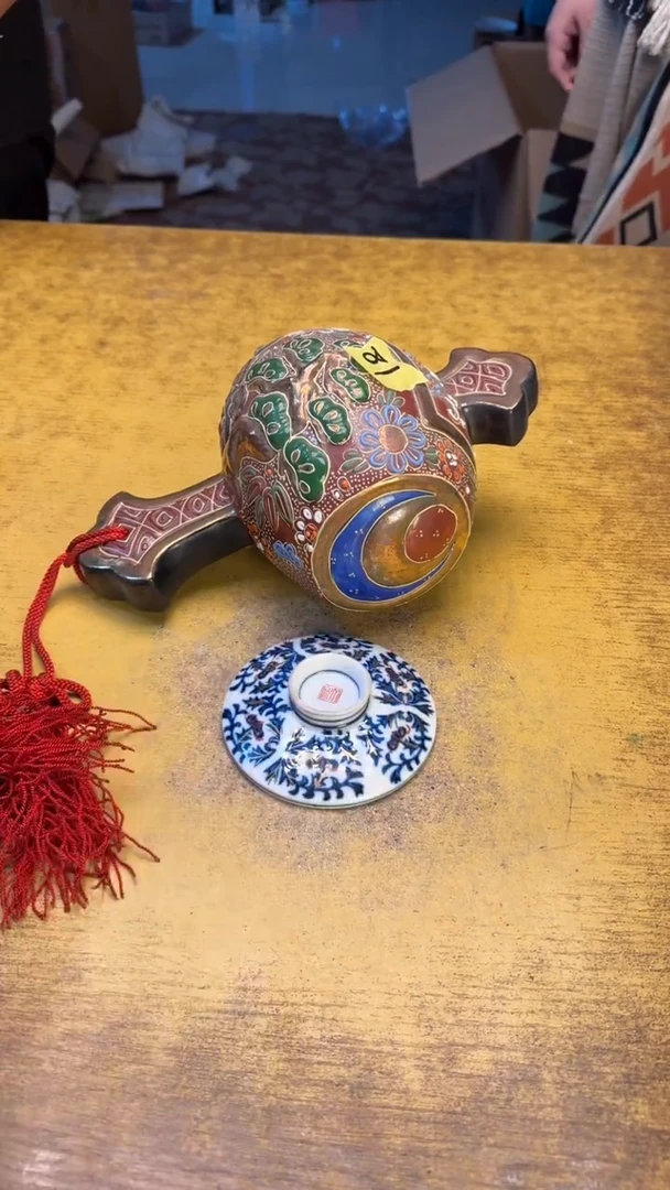 瓷器瓷器瑕疵破破81