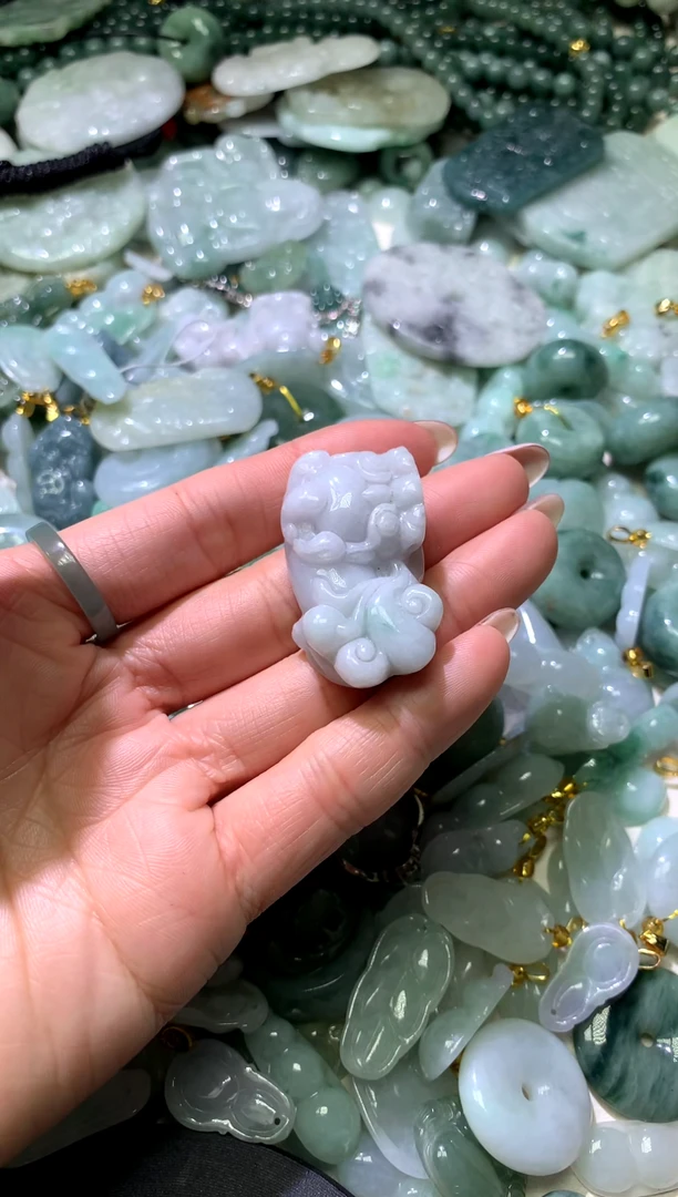 吊坠(不含链)未镶嵌翡翠1