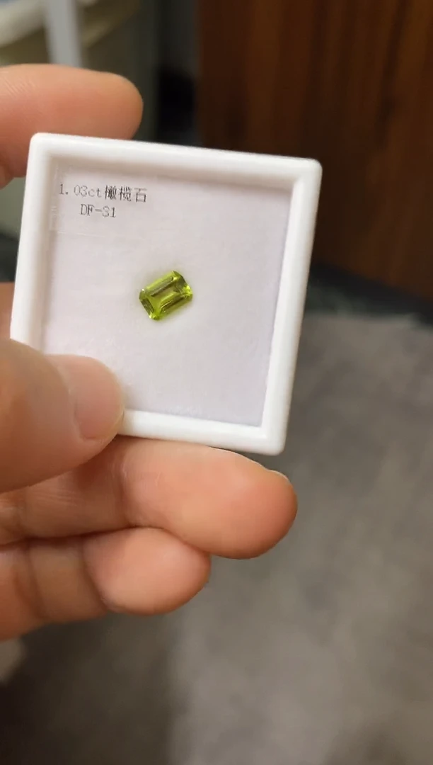 未镶嵌裸石橄榄石1.00ct橄榄石