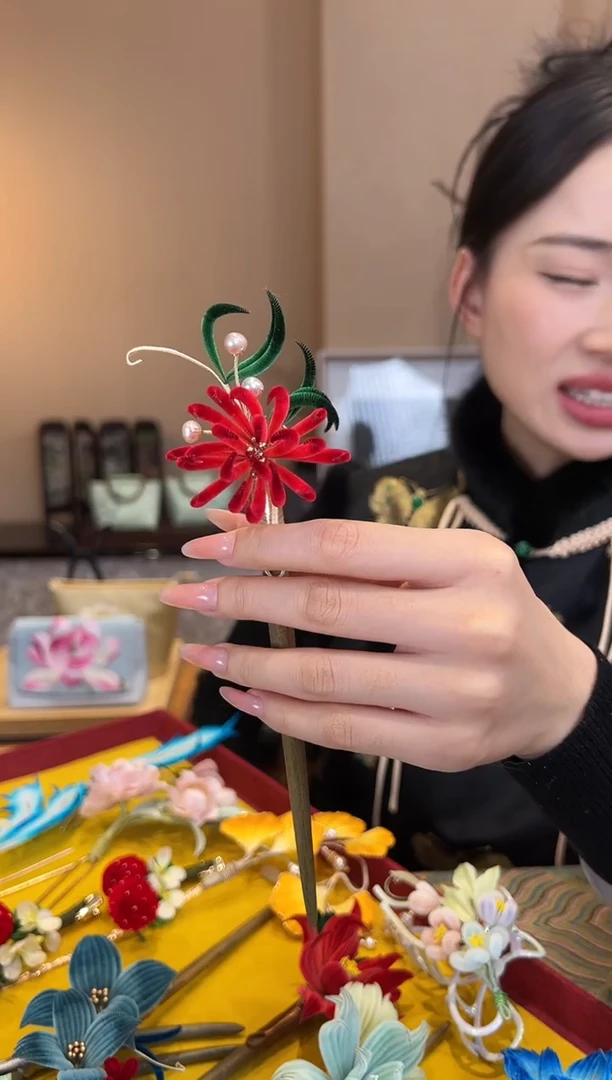 刺绣非遗绒花（发饰）