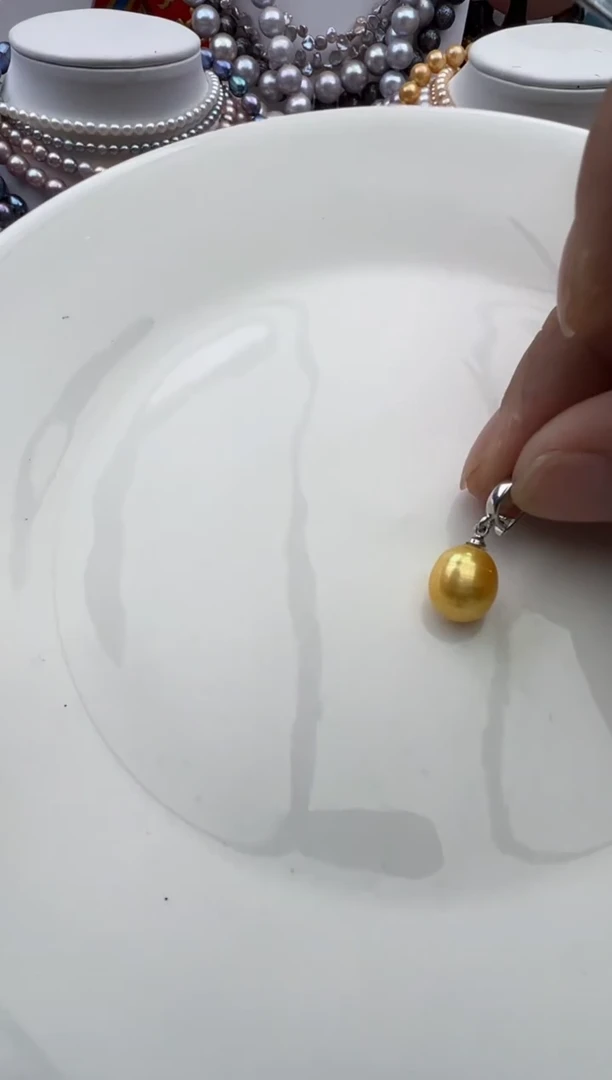 淡水珍珠未镶嵌颈饰1