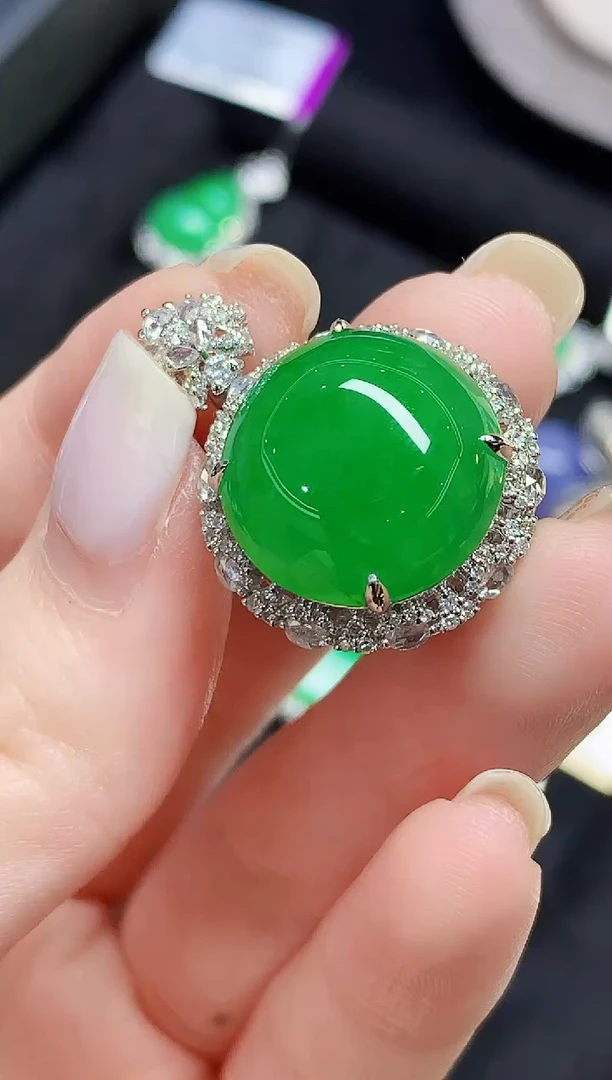 吊坠(不含链)18K金镶嵌翡翠ZJ