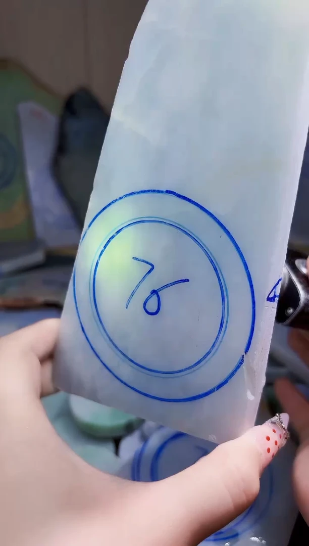 翡翠未镶嵌颈饰翡翠A货 江谭441