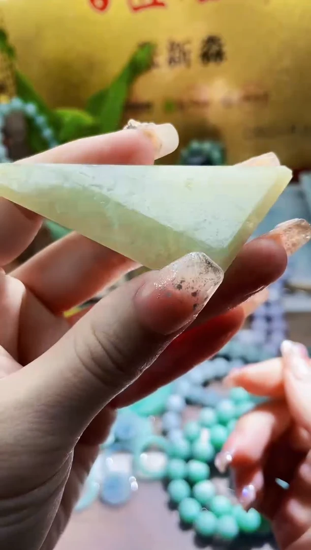 未镶嵌挂件翡翠小梦32