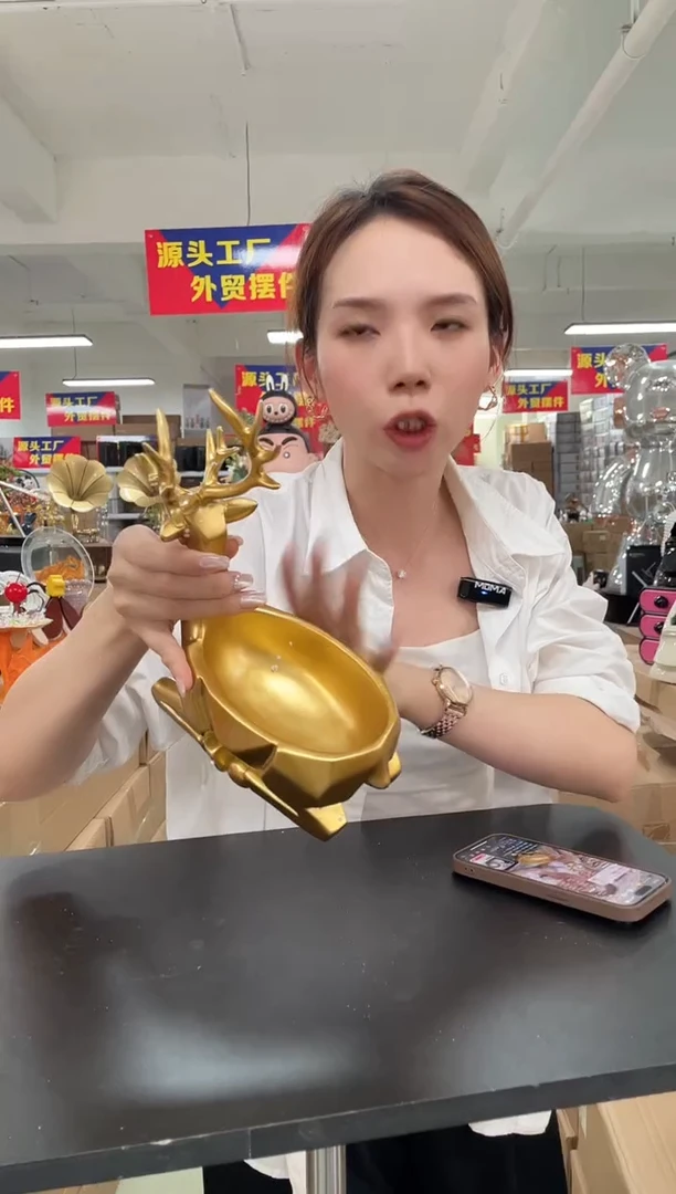 树脂【孤品仅一件】坐姿鹿鹿鹿收纳白/黑/蓝
