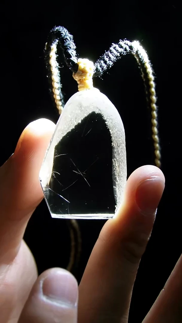 吊坠(赠链)未镶嵌水晶水晶