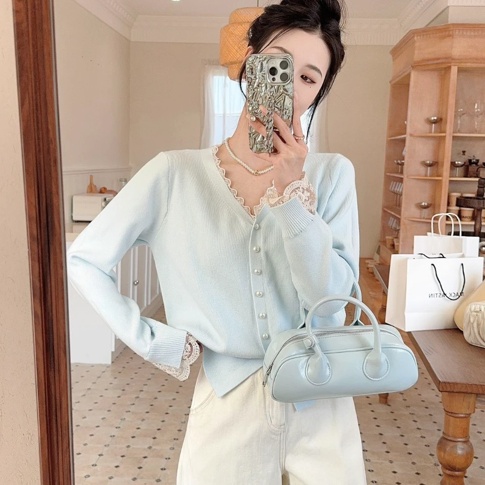 时尚短款女装上衣女2025新款春夏V领宽松显瘦网红休闲百搭长袖女