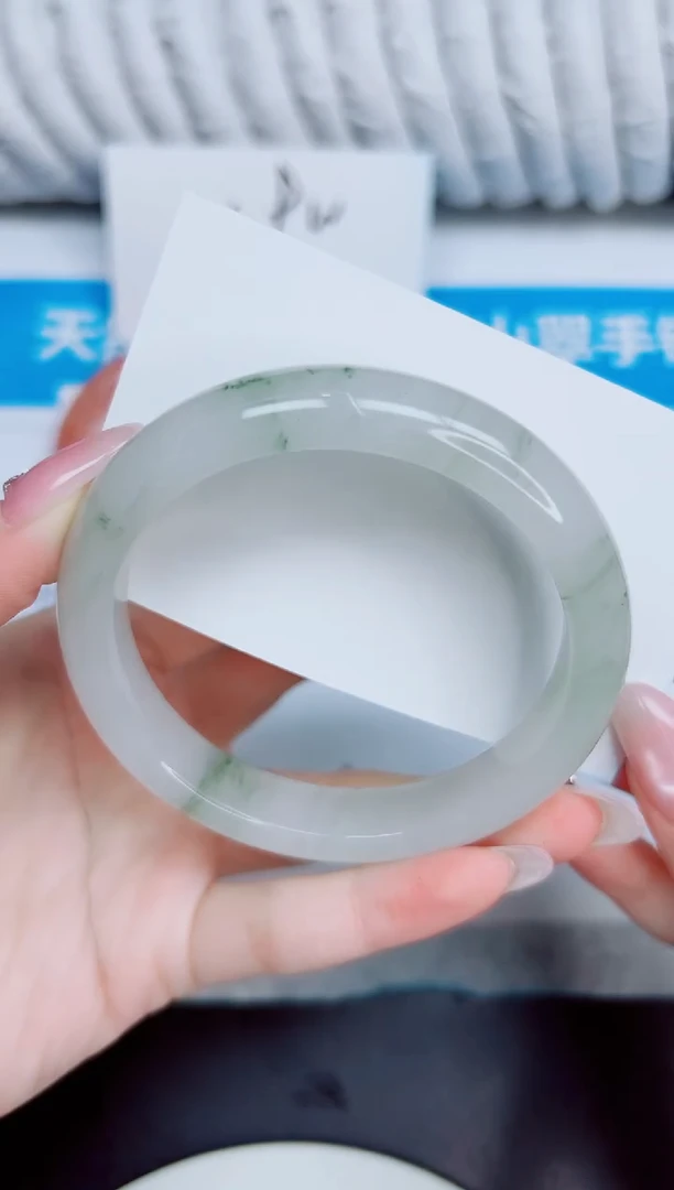 未镶嵌手镯石英质玉83/60