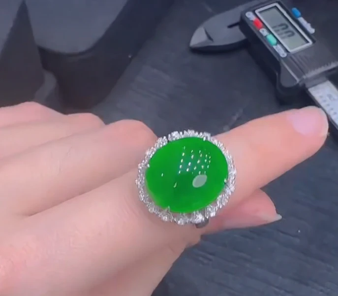 天然翡翠A货18K金镶