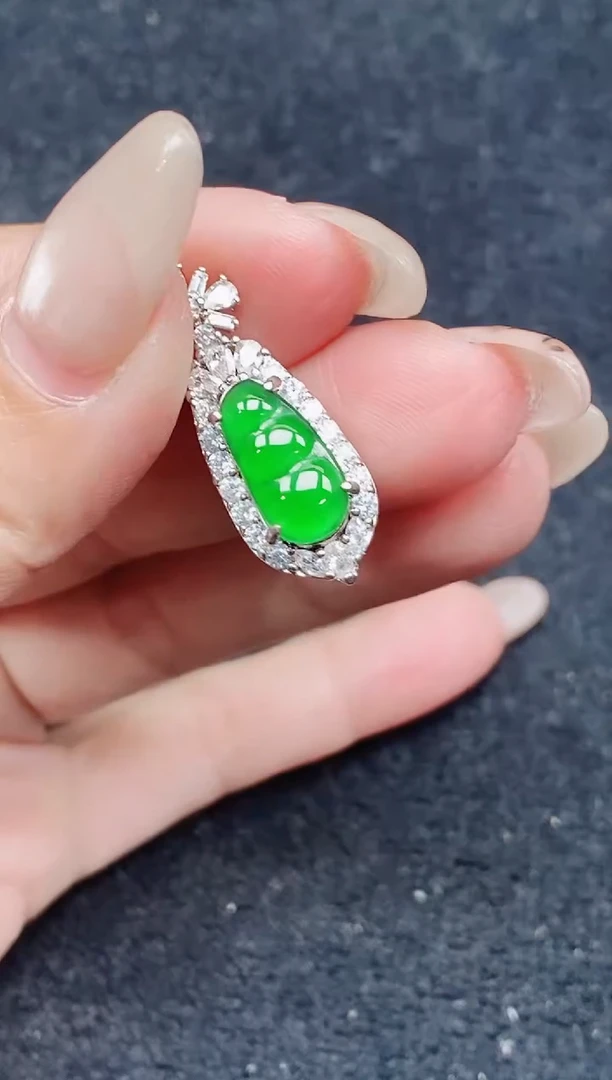 颈饰未镶嵌翡翠天然A货翡翠，保A保真