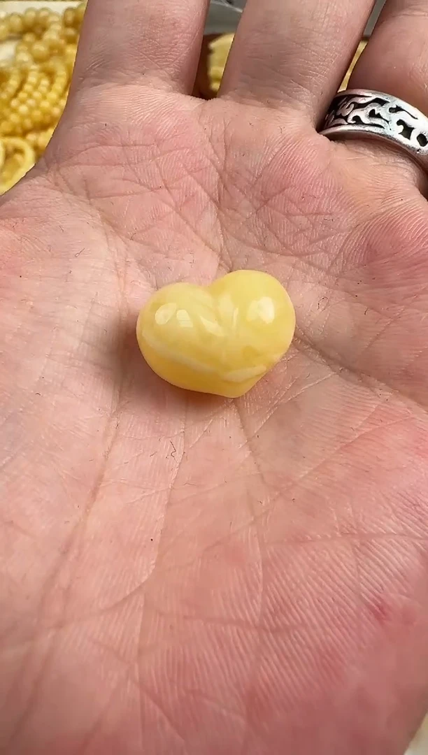 蜜蜡未镶嵌珠宝奇石蜜蜡
