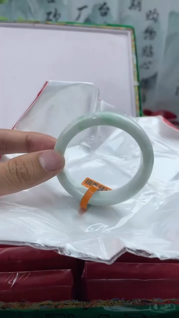 【闪购商品】翡翠手镯未镶嵌20翡翠手镯