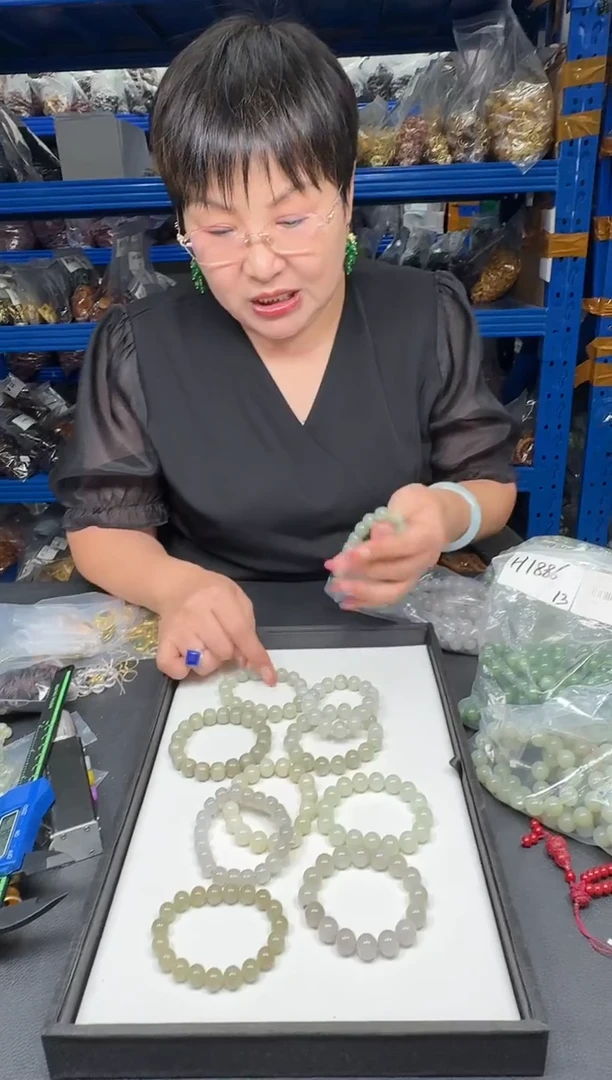 未镶嵌手链和田玉99