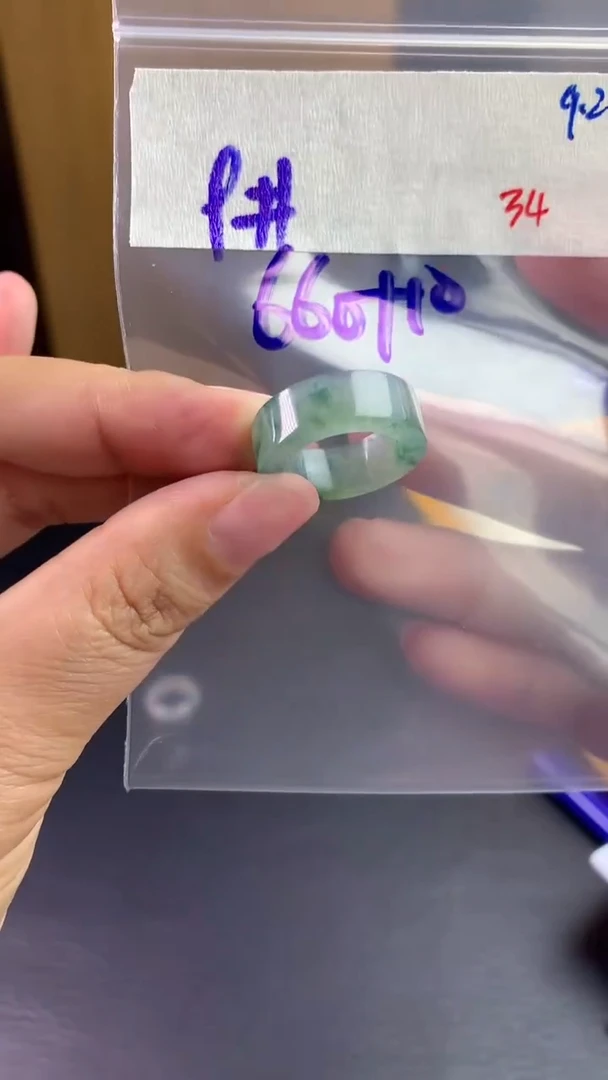 未镶嵌定制翡翠毛货需精细抛光拍一发一