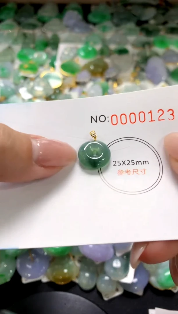 颈饰未镶嵌翡翠11111111111111111