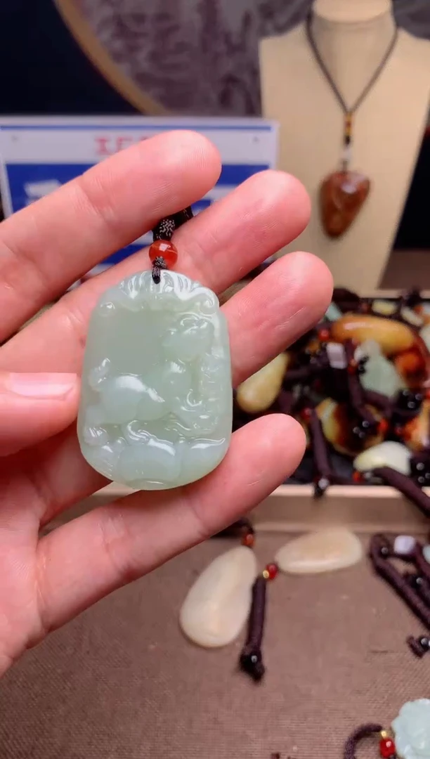 【闪购商品】和田玉颈饰未镶嵌1