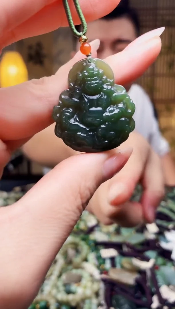 颈饰未镶嵌和田玉多样性发货，拍一发一