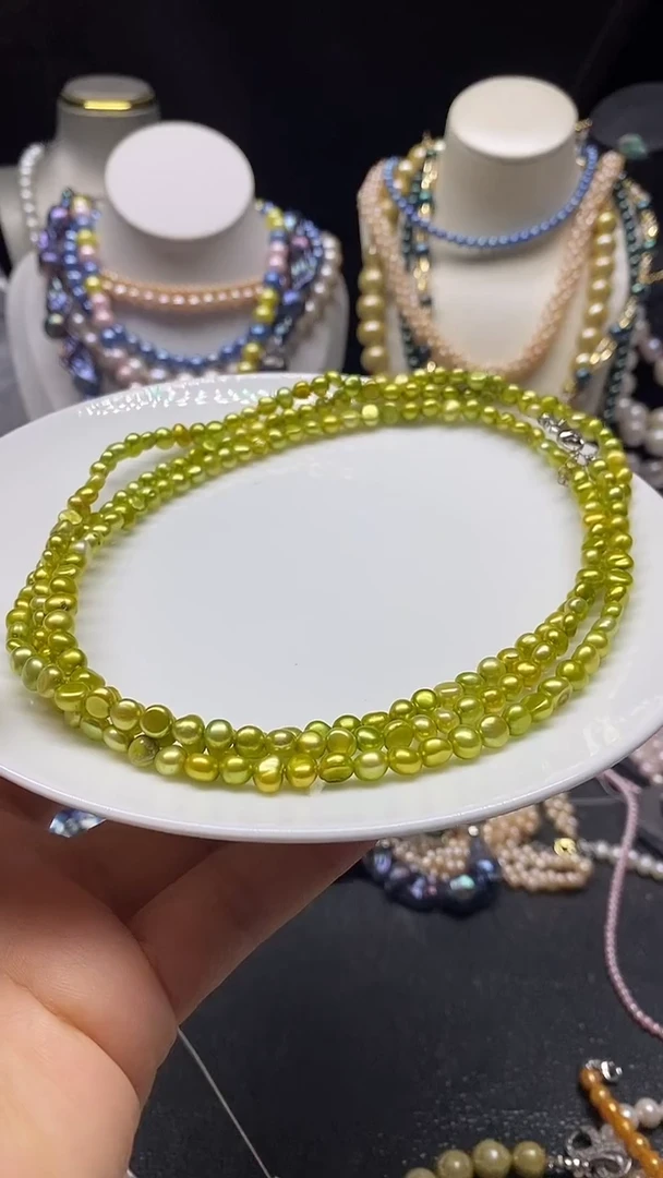 颈饰未镶嵌淡水珍珠多人