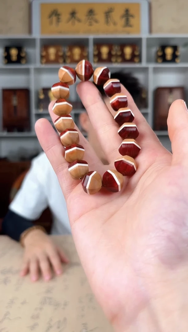 檀香紫檀（小叶紫檀）1.5 三合一六面珠单圈手串